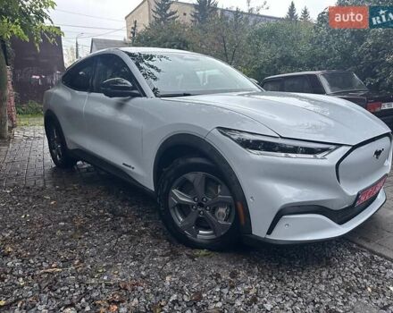 Сірий Форд Mustang Mach-E, об'ємом двигуна 0 л та пробігом 125 тис. км за 24000 $, фото 5 на Automoto.ua