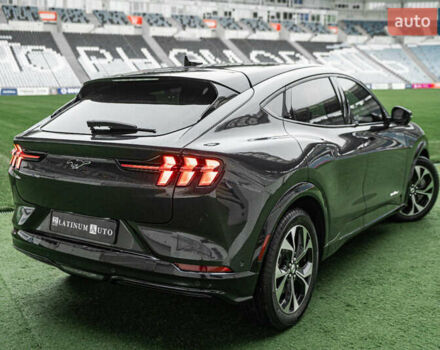Серый Форд Mustang Mach-E, объемом двигателя 0 л и пробегом 23 тыс. км за 32900 $, фото 22 на Automoto.ua