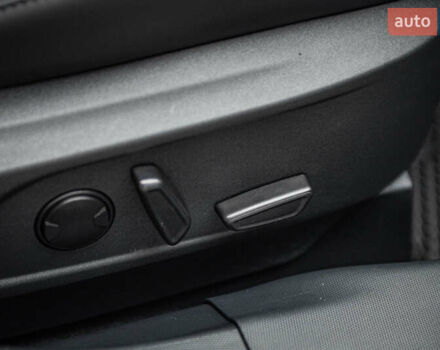 Серый Форд Mustang Mach-E, объемом двигателя 0 л и пробегом 23 тыс. км за 32900 $, фото 29 на Automoto.ua