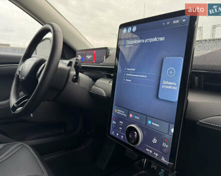 Серый Форд Mustang Mach-E, объемом двигателя 0 л и пробегом 55 тыс. км за 23500 $, фото 64 на Automoto.ua