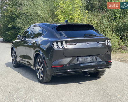 Сірий Форд Mustang Mach-E, об'ємом двигуна 0 л та пробігом 76 тис. км за 25700 $, фото 36 на Automoto.ua