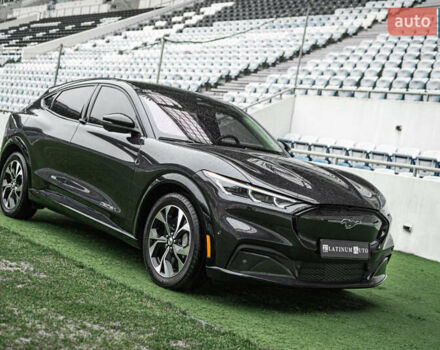 Серый Форд Mustang Mach-E, объемом двигателя 0 л и пробегом 23 тыс. км за 32900 $, фото 14 на Automoto.ua