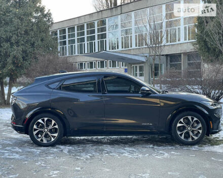 Сірий Форд Mustang Mach-E, об'ємом двигуна 0 л та пробігом 27 тис. км за 41000 $, фото 6 на Automoto.ua