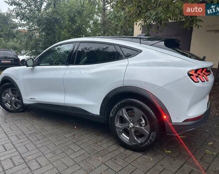 Сірий Форд Mustang Mach-E, об'ємом двигуна 0 л та пробігом 125 тис. км за 24000 $, фото 2 на Automoto.ua