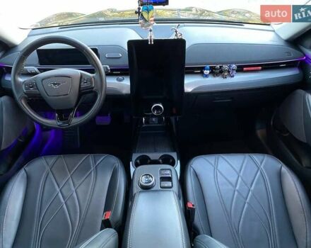 Сірий Форд Mustang Mach-E, об'ємом двигуна 0 л та пробігом 49 тис. км за 26500 $, фото 18 на Automoto.ua