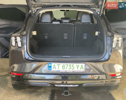 Сірий Форд Mustang Mach-E, об'ємом двигуна 0 л та пробігом 76 тис. км за 25700 $, фото 43 на Automoto.ua