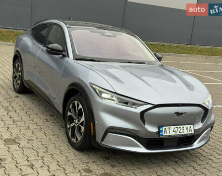Серый Форд Mustang Mach-E, объемом двигателя 0 л и пробегом 55 тыс. км за 23500 $, фото 16 на Automoto.ua