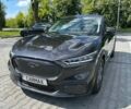 Серый Форд Mustang Mach-E, объемом двигателя 0 л и пробегом 49 тыс. км за 26500 $, фото 1 на Automoto.ua