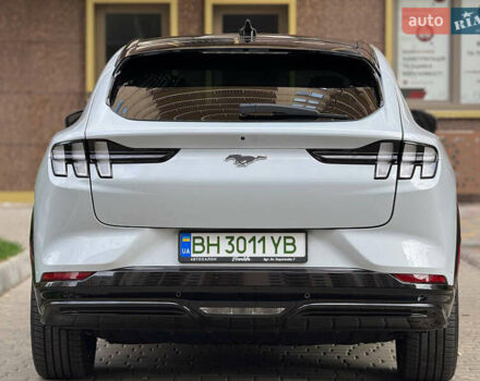 Форд Mustang Mach-E 2022 в Одессе на Automoto.ua Серый Форд Mustang Mach-E, объемом двигателя 0 л и пробегом 22 тыс. км за 29900 $, фото 6 на Automoto.ua
