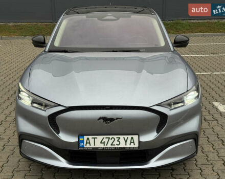 Серый Форд Mustang Mach-E, объемом двигателя 0 л и пробегом 55 тыс. км за 23500 $, фото 13 на Automoto.ua