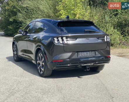 Сірий Форд Mustang Mach-E, об'ємом двигуна 0 л та пробігом 76 тис. км за 25700 $, фото 35 на Automoto.ua