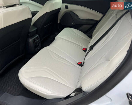 Форд Mustang Mach-E 2022 в Одессе на Automoto.ua Серый Форд Mustang Mach-E, объемом двигателя 0 л и пробегом 22 тыс. км за 29900 $, фото 23 на Automoto.ua