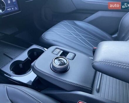 Серый Форд Mustang Mach-E, объемом двигателя 0 л и пробегом 44 тыс. км за 22700 $, фото 15 на Automoto.ua