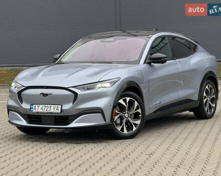 Серый Форд Mustang Mach-E, объемом двигателя 0 л и пробегом 55 тыс. км за 23500 $, фото 4 на Automoto.ua