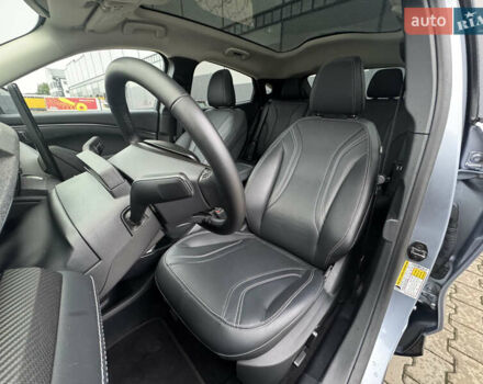 Серый Форд Mustang Mach-E, объемом двигателя 0 л и пробегом 55 тыс. км за 23500 $, фото 44 на Automoto.ua