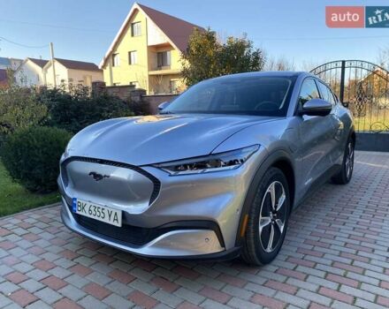 Серый Форд Mustang Mach-E, объемом двигателя 0 л и пробегом 44 тыс. км за 22700 $, фото 3 на Automoto.ua