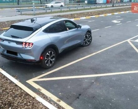 Серый Форд Mustang Mach-E, объемом двигателя 0 л и пробегом 18 тыс. км за 29990 $, фото 11 на Automoto.ua