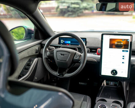 Сірий Форд Mustang Mach-E, об'ємом двигуна 0 л та пробігом 31 тис. км за 32900 $, фото 60 на Automoto.ua