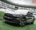 Серый Форд Mustang Mach-E, объемом двигателя 0 л и пробегом 23 тыс. км за 32900 $, фото 3 на Automoto.ua
