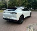 Серый Форд Mustang Mach-E, объемом двигателя 0 л и пробегом 76 тыс. км за 23500 $, фото 2 на Automoto.ua