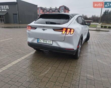 Серый Форд Mustang Mach-E, объемом двигателя 0 л и пробегом 16 тыс. км за 24100 $, фото 8 на Automoto.ua