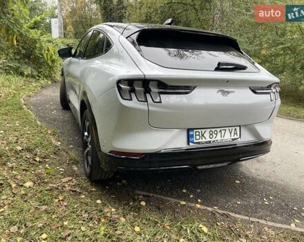 Сірий Форд Mustang Mach-E, об'ємом двигуна 0 л та пробігом 95 тис. км за 25800 $, фото 13 на Automoto.ua