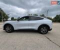 Серый Форд Mustang Mach-E, объемом двигателя 0 л и пробегом 6 тыс. км за 27999 $, фото 5 на Automoto.ua