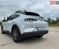Серый Форд Mustang Mach-E, объемом двигателя 0 л и пробегом 6 тыс. км за 27999 $, фото 18 на Automoto.ua