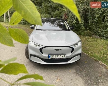 Сірий Форд Mustang Mach-E, об'ємом двигуна 0 л та пробігом 95 тис. км за 25800 $, фото 5 на Automoto.ua