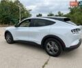 Серый Форд Mustang Mach-E, объемом двигателя 0 л и пробегом 6 тыс. км за 27999 $, фото 1 на Automoto.ua