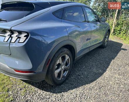 Серый Форд Mustang Mach-E, объемом двигателя 0 л и пробегом 25 тыс. км за 15900 $, фото 2 на Automoto.ua
