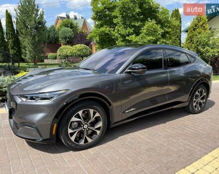 Серый Форд Mustang Mach-E, объемом двигателя 0 л и пробегом 28 тыс. км за 29999 $, фото 23 на Automoto.ua