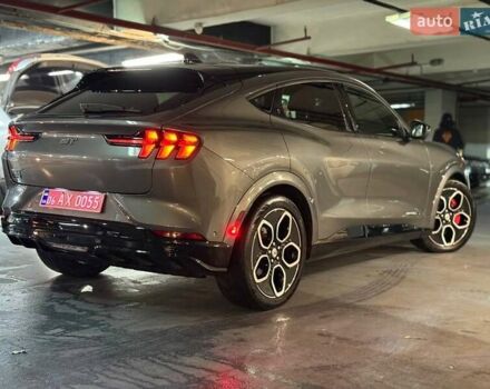 Серый Форд Mustang Mach-E, объемом двигателя 0 л и пробегом 41 тыс. км за 37000 $, фото 4 на Automoto.ua