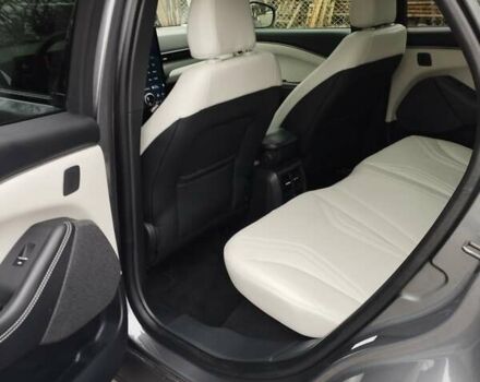 Серый Форд Mustang Mach-E, объемом двигателя 0 л и пробегом 29 тыс. км за 28500 $, фото 9 на Automoto.ua