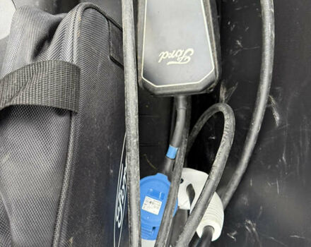 Серый Форд Mustang Mach-E, объемом двигателя 0 л и пробегом 30 тыс. км за 34300 $, фото 30 на Automoto.ua