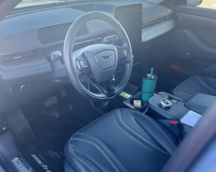 Серый Форд Mustang Mach-E, объемом двигателя 0 л и пробегом 45 тыс. км за 27000 $, фото 9 на Automoto.ua