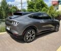 Серый Форд Mustang Mach-E, объемом двигателя 0 л и пробегом 28 тыс. км за 29999 $, фото 6 на Automoto.ua