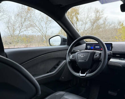 Серый Форд Mustang Mach-E, объемом двигателя 0 л и пробегом 30 тыс. км за 34300 $, фото 22 на Automoto.ua