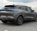 Серый Форд Mustang Mach-E, объемом двигателя 0 л и пробегом 11 тыс. км за 31990 $, фото 9 на Automoto.ua