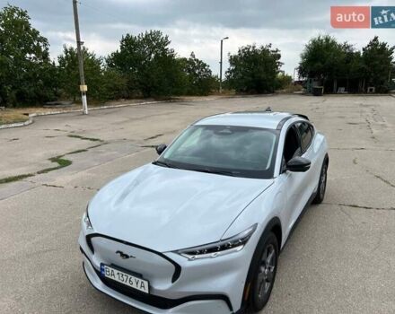 Серый Форд Mustang Mach-E, объемом двигателя 0 л и пробегом 6 тыс. км за 26500 $, фото 16 на Automoto.ua