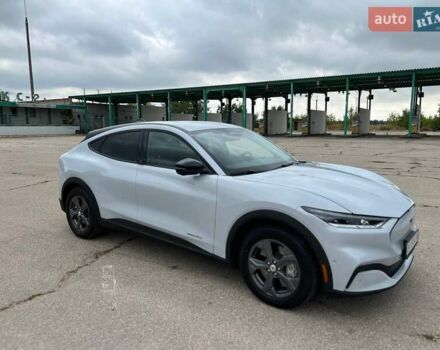 Серый Форд Mustang Mach-E, объемом двигателя 0 л и пробегом 6 тыс. км за 26500 $, фото 14 на Automoto.ua