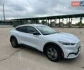 Серый Форд Mustang Mach-E, объемом двигателя 0 л и пробегом 6 тыс. км за 27999 $, фото 14 на Automoto.ua