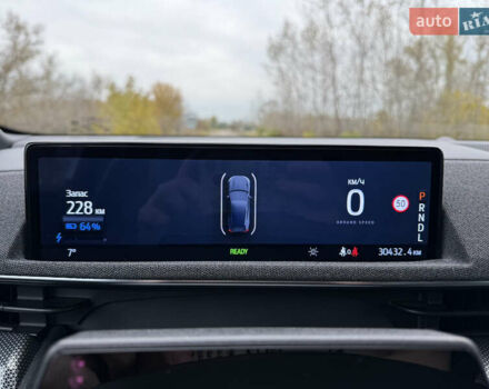 Серый Форд Mustang Mach-E, объемом двигателя 0 л и пробегом 30 тыс. км за 34300 $, фото 35 на Automoto.ua