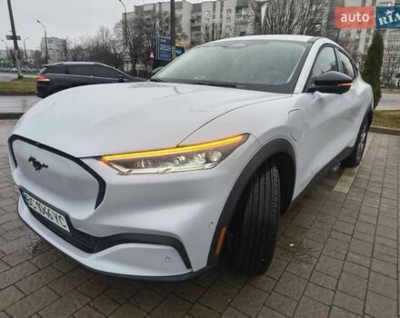 Серый Форд Mustang Mach-E, объемом двигателя 0 л и пробегом 16 тыс. км за 24100 $, фото 10 на Automoto.ua