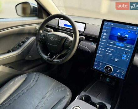 Серый Форд Mustang Mach-E, объемом двигателя 0 л и пробегом 13 тыс. км за 29000 $, фото 15 на Automoto.ua