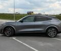 Серый Форд Mustang Mach-E, объемом двигателя 0 л и пробегом 11 тыс. км за 31990 $, фото 5 на Automoto.ua
