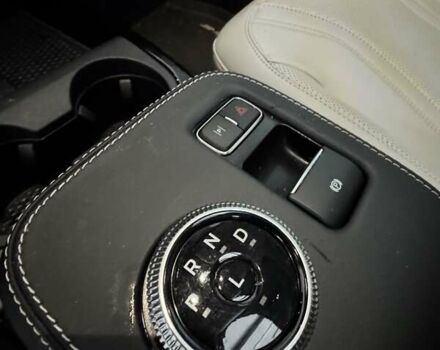 Серый Форд Mustang Mach-E, объемом двигателя 0 л и пробегом 8 тыс. км за 17000 $, фото 6 на Automoto.ua