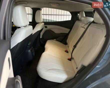 Сірий Форд Mustang Mach-E, об'ємом двигуна 0 л та пробігом 8 тис. км за 16000 $, фото 15 на Automoto.ua