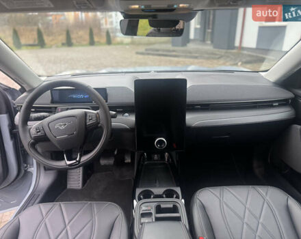 Серый Форд Mustang Mach-E, объемом двигателя 0 л и пробегом 5 тыс. км за 30000 $, фото 16 на Automoto.ua