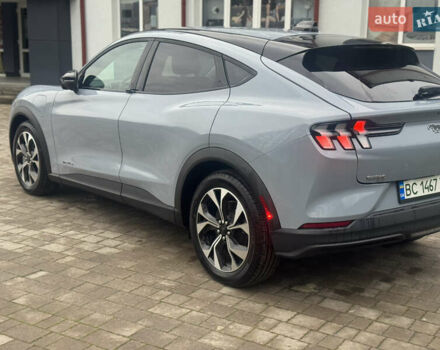 Серый Форд Mustang Mach-E, объемом двигателя 0 л и пробегом 5 тыс. км за 30000 $, фото 7 на Automoto.ua